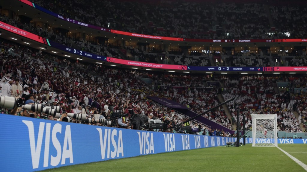 Visa cùng FIFA tiếp tục gia hạn chương trình đối tác toàn cầu