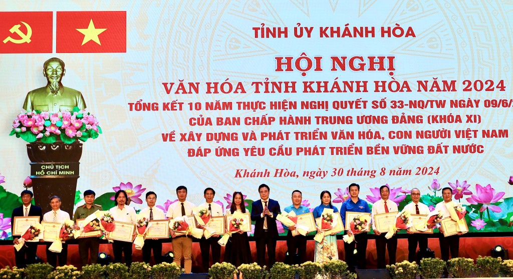 Khánh Hòa: Hiện thực hóa các hệ giá trị văn hóa trong đời sống