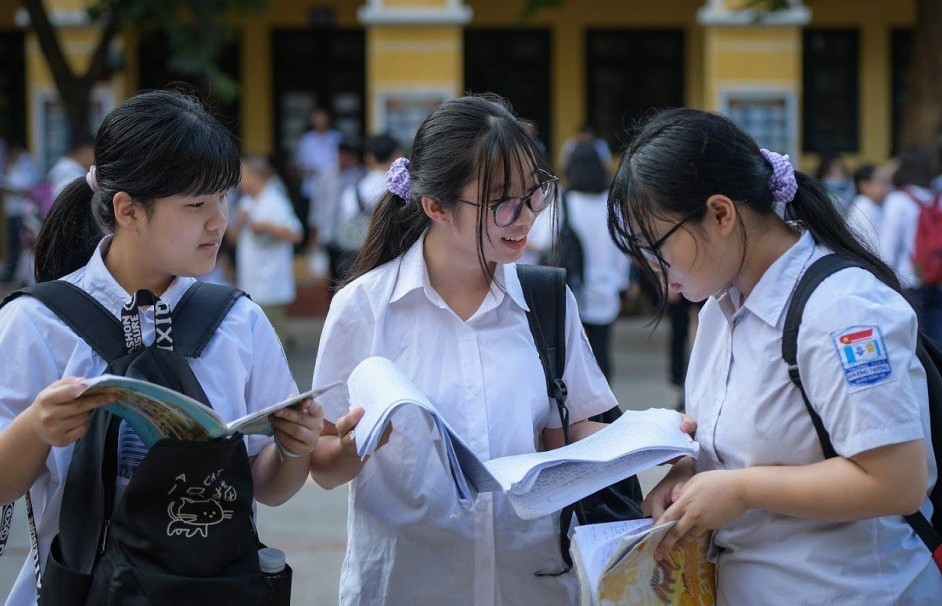 Hà Nội: Hoàn thành cấp giấy chứng nhận tốt nghiệp THCS vào ngày 31/5