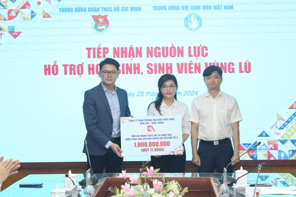 Công ty TNHH Thương mại xuất nhập khẩu Khai Anh – Bình Thuận trao tặng nguồn lực tại chương trình