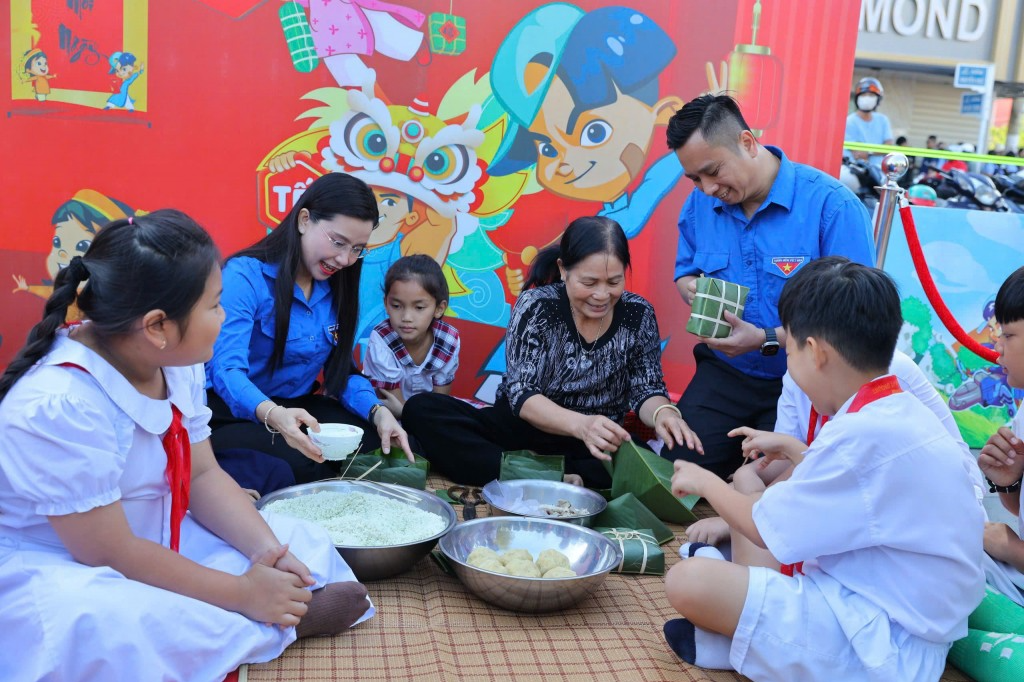 Bí thư Trung ương Đoàn, Chủ tịch Hội đồng Đội Trung ương Nguyễn Phạm Duy Trang