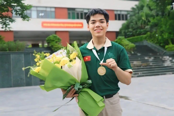 Nguyễn Hữu Tiến Hưng 