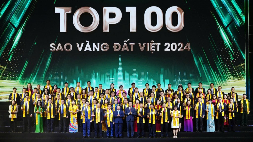 Khởi nghiệp là động lực thúc đẩy kinh tế tư nhân phát triển Lễ trao giải thưởng Sao Vàng đất Việt 2024
