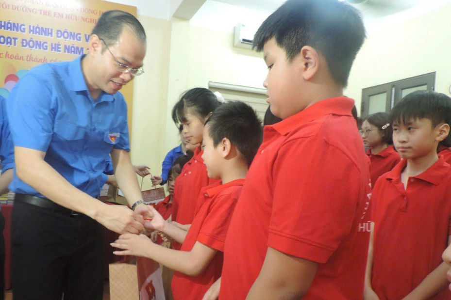 Thắp sáng ước mơ của những học trò hoàn cảnh khó khăn