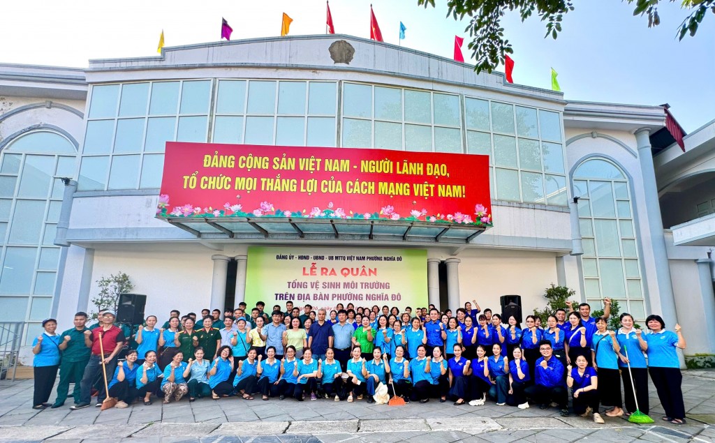 Phường Nghĩa Đô thể hiện quyết tâm làm sạch môi trường